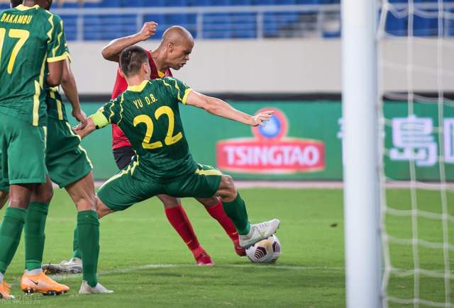 上港领先晋级，埃德尔破门扳平球，上港1比1梅县铁汉FC