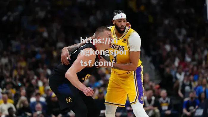 星空体育-NBA球员受伤潮！勇士主力中锋恐缺席季后赛，湖人老将也遭遇不测_